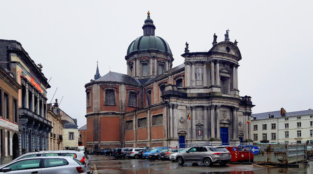 Belgien Wallonie Namur Sehenswürdigkeiten Kathedrale St. Aubain