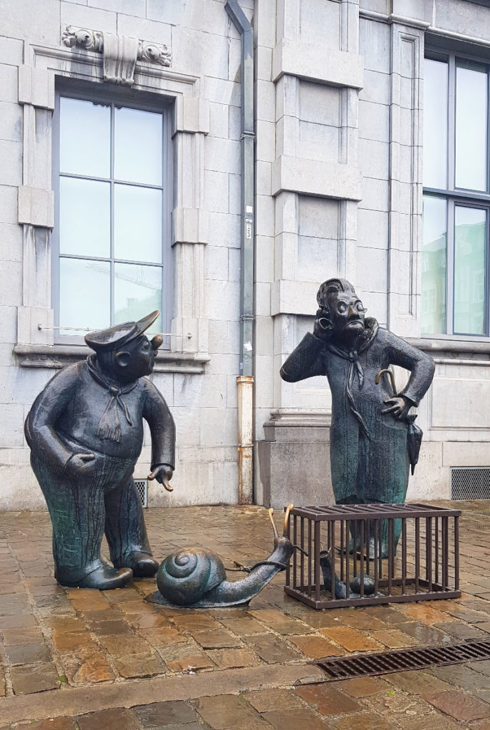 Belgien Wallonie Namur Sehenswürdigkeiten Statue D'Joseph und Françwès