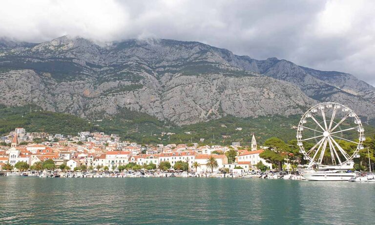 Makarska Sehenswürdigkeiten: Altstadt, Strände & Riviera