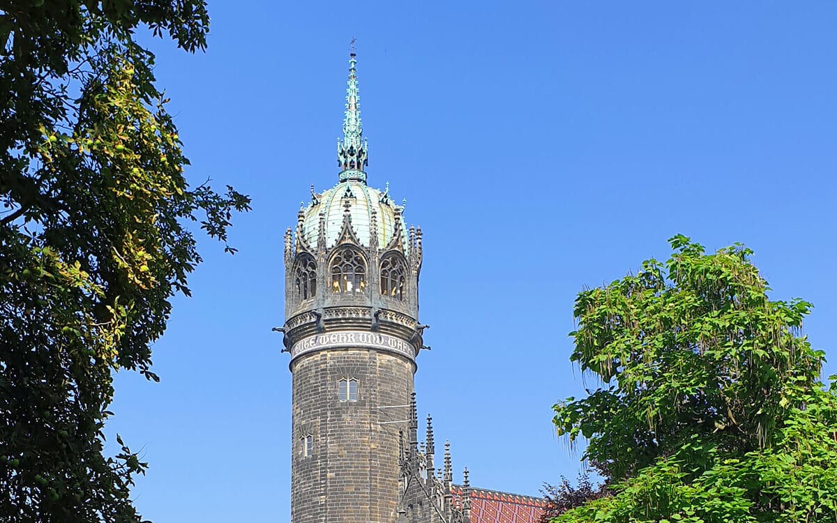 Turm der Schlosskirche in Lutherstadt Wittenberg