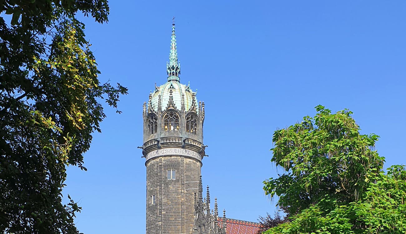 Turm der Schlosskirche in Lutherstadt Wittenberg