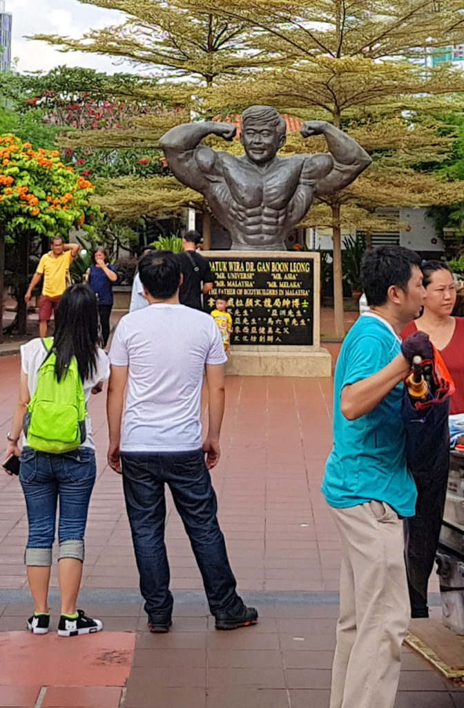 Malaysia Malakka Sehenswürdigkeiten Datuk Wira Gan Boon Leong Staue Jonker Walk