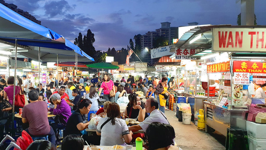 Malaysia George Town Penang Sehenswuerdigkeiten Stadtrundgang Nachtmarkt