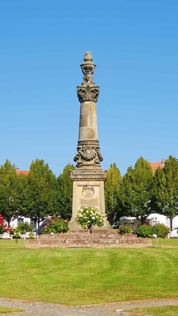 Denkmal am Markt in Putbus