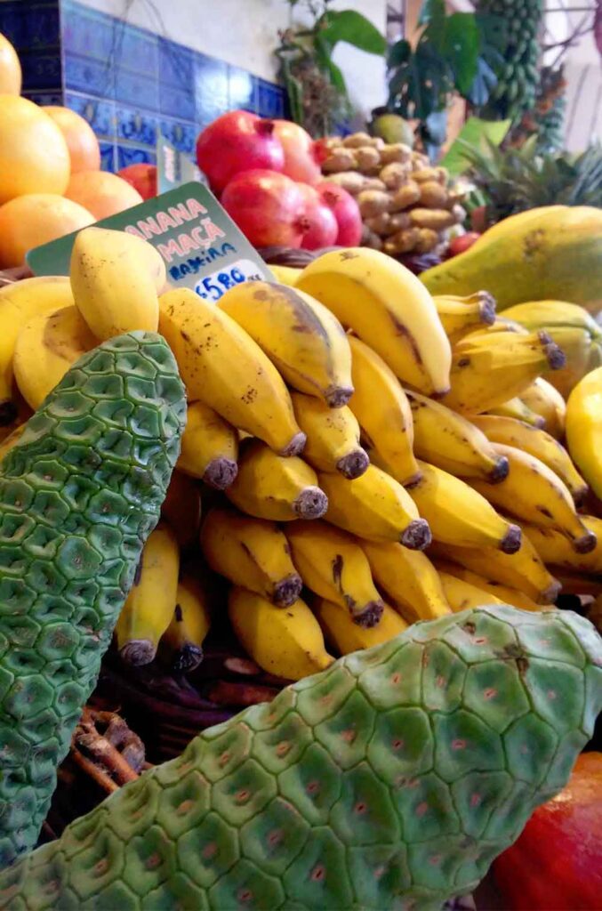 Obst im Mercado dos Lavradores in Funchal auf Madeira