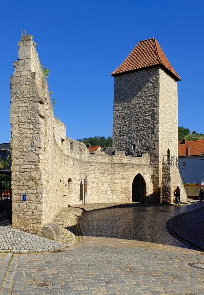 Stadtmauer und Eckstädter Torturm in Freyburg