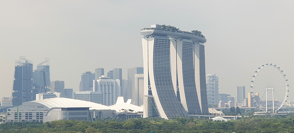 Skyline Singapur vom Hafen