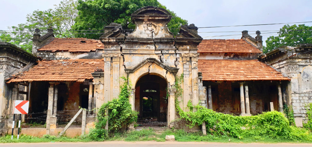 Sri Lanka Jaffna zerstörtes Gebäude