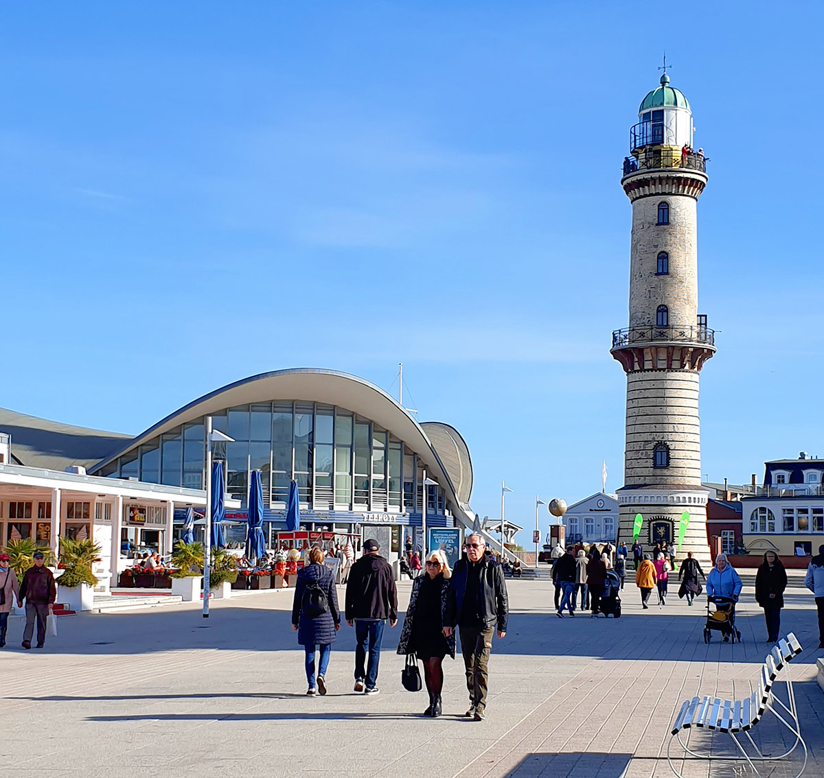Ostseebad Warnemünde ein Stadtrundgang in einer Stunde reisenund