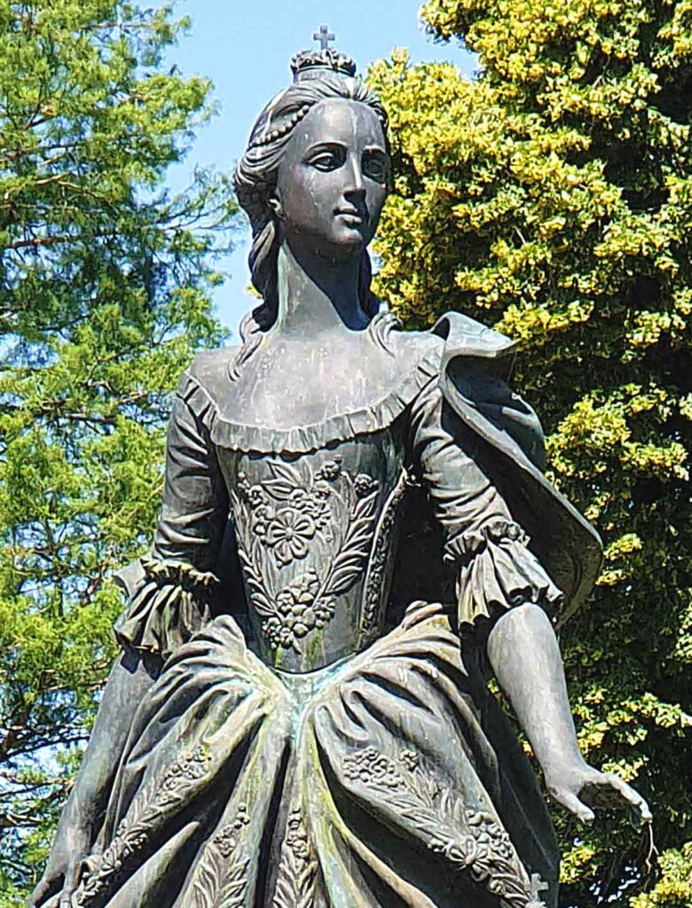 Statue von Prinzessin Sophie Auguste Friederike